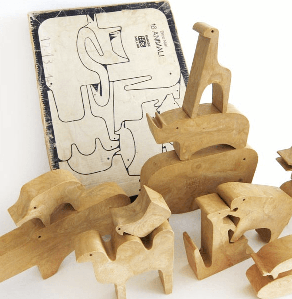 16animali_enzomari 16 animali Enzo Mari puzzle legno